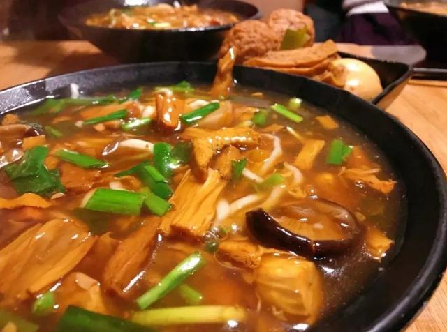 圖片關鍵詞 國家蘑菇地理:中國哪里的蘑菇最好吃?