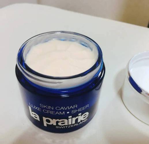 保濕抗皺效果好的護膚品排行榜 精選抗皺精華霜推薦，守護年輕肌膚